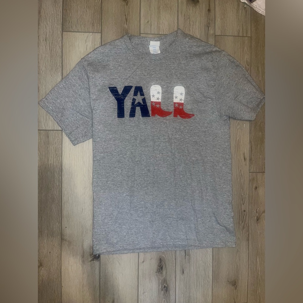 YA'LL Graphic Tee - Gray with Patriotic Print